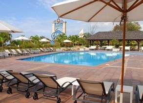 Hotel Magna 365 Pool 1 Hotel Magna 365 Pool 1